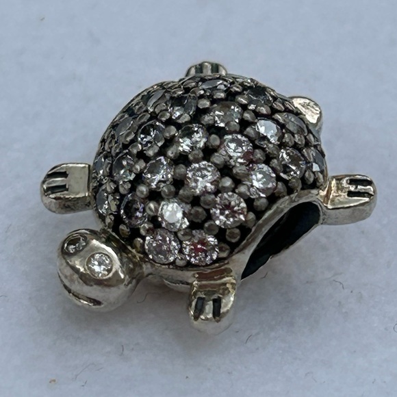 Pandora Sterling Silver Pavé Sea Turtle Charm - Picture 2 of 7